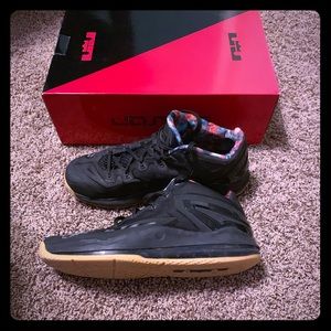 Nike Air Max LEBRON XI 11 Low